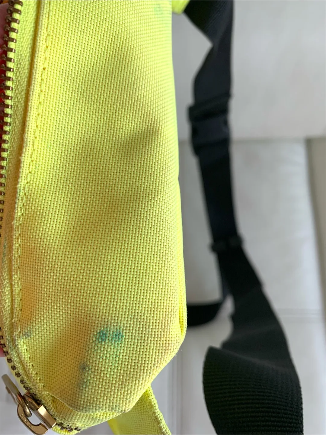 🇨🇦Herschel Yellow Fanny Pack image indicator(3)