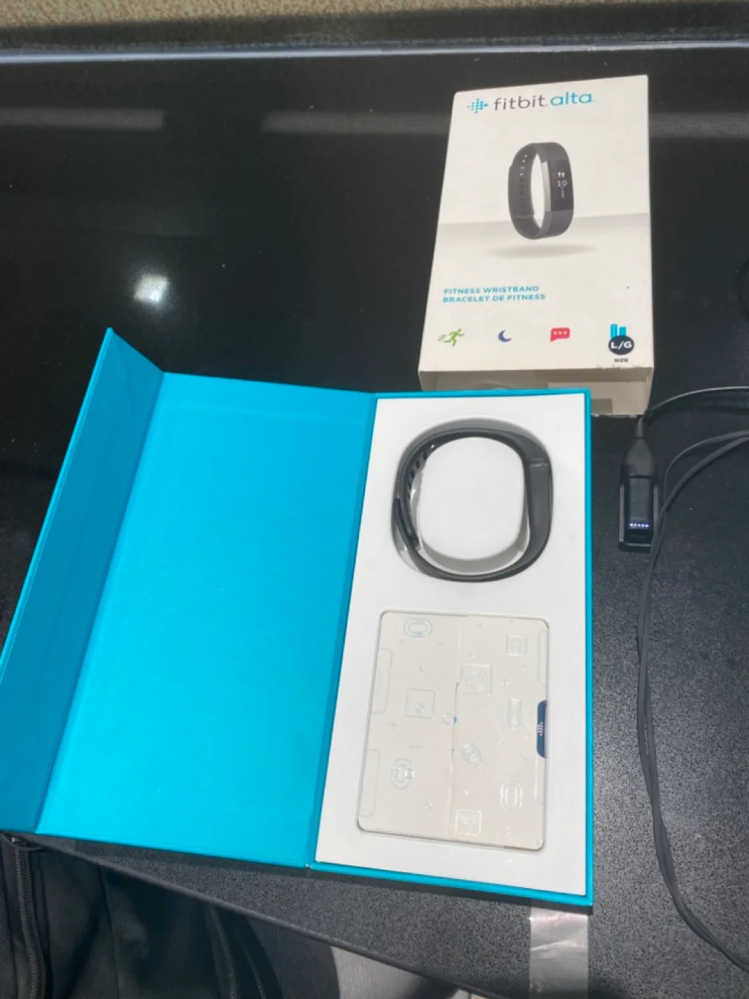 Fitbit Alta Fitness Wristband - Large thumbnail