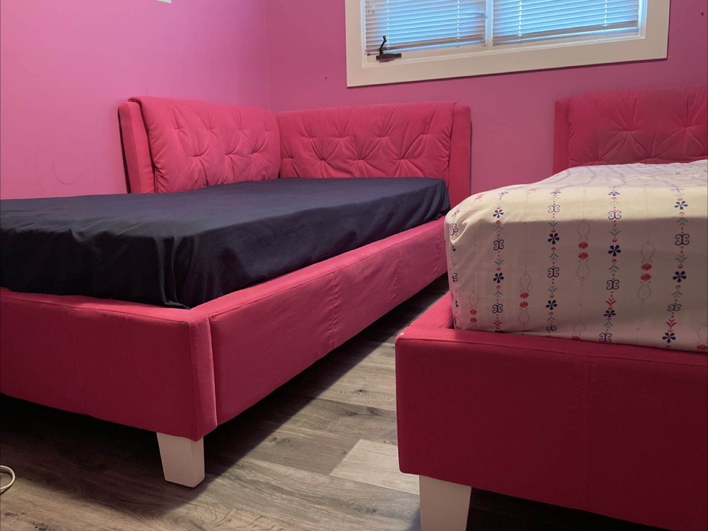 2 Pink Twin Bed Frames - photo 4