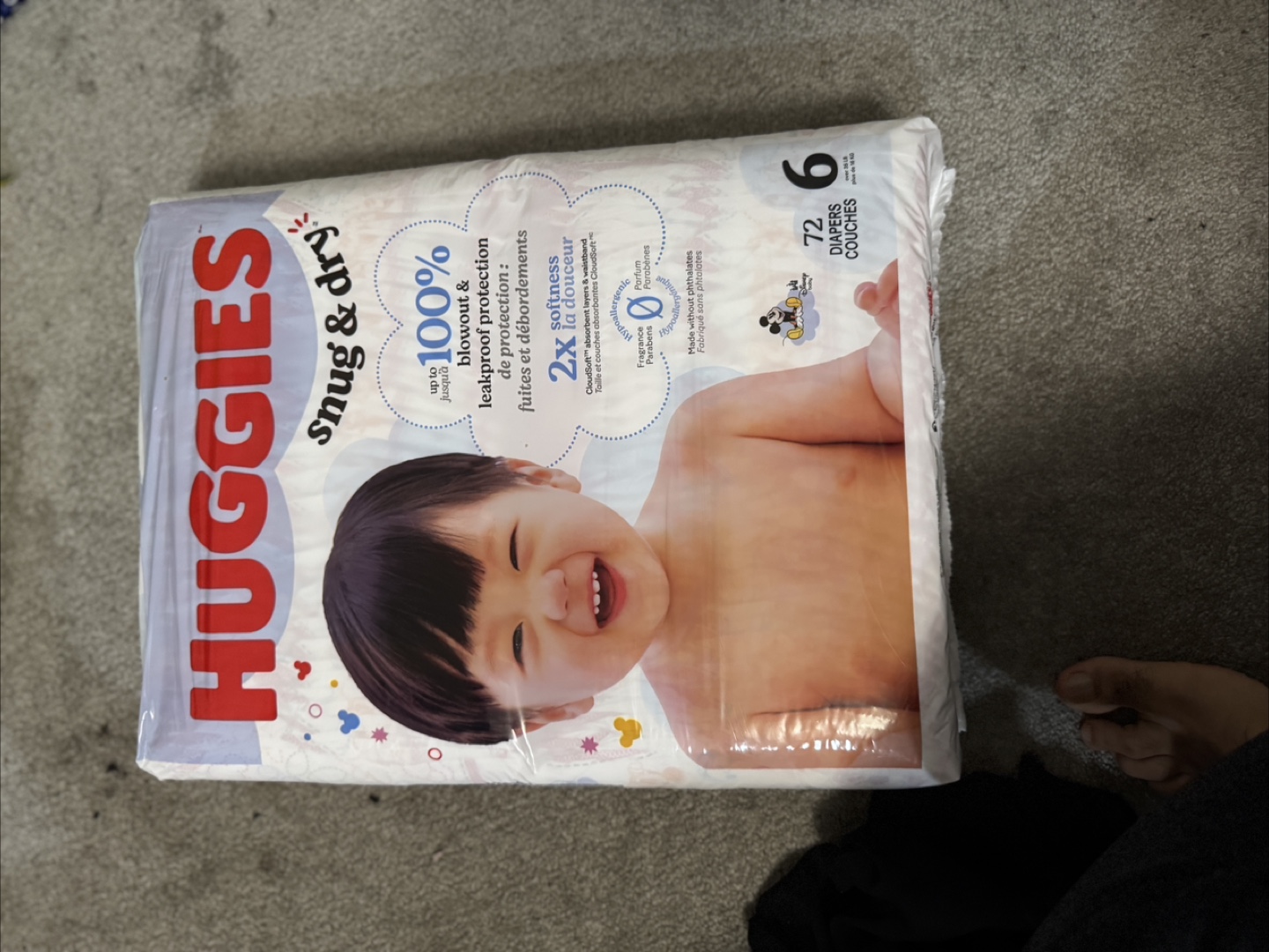 Huggies Snug & Dry Diapers, Size 6, 72 Count - photo 2