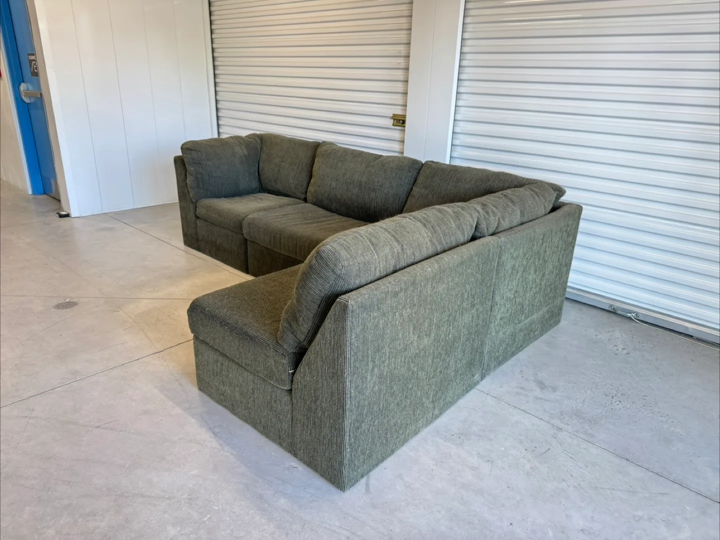 Wayfair green Modular Sectional Sofa(Delivery Available) thumbnail