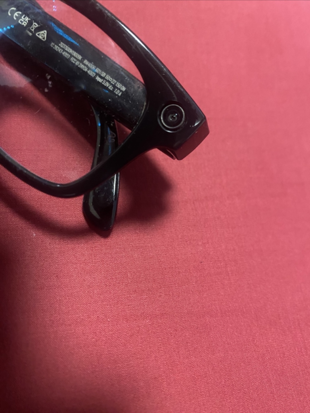 Ray-Ban Meta Wayfarer Smart Glasses - photo 2