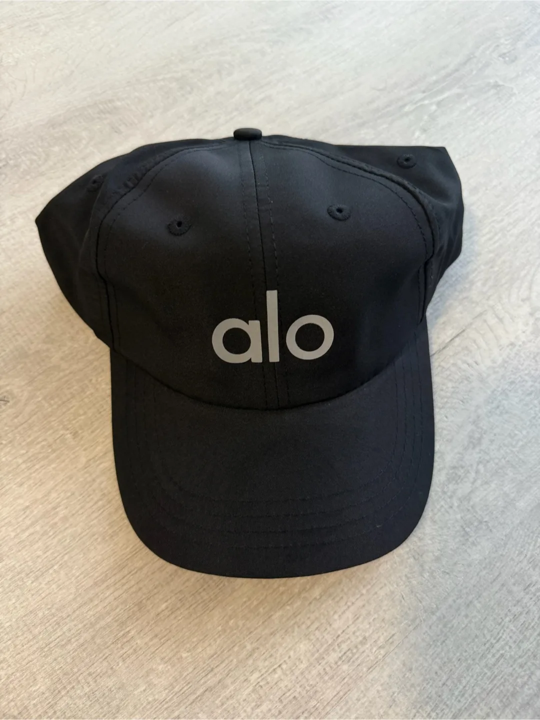 ALO Performance Off-Duty Cap - Black, Brown, Grey image indicator(3)