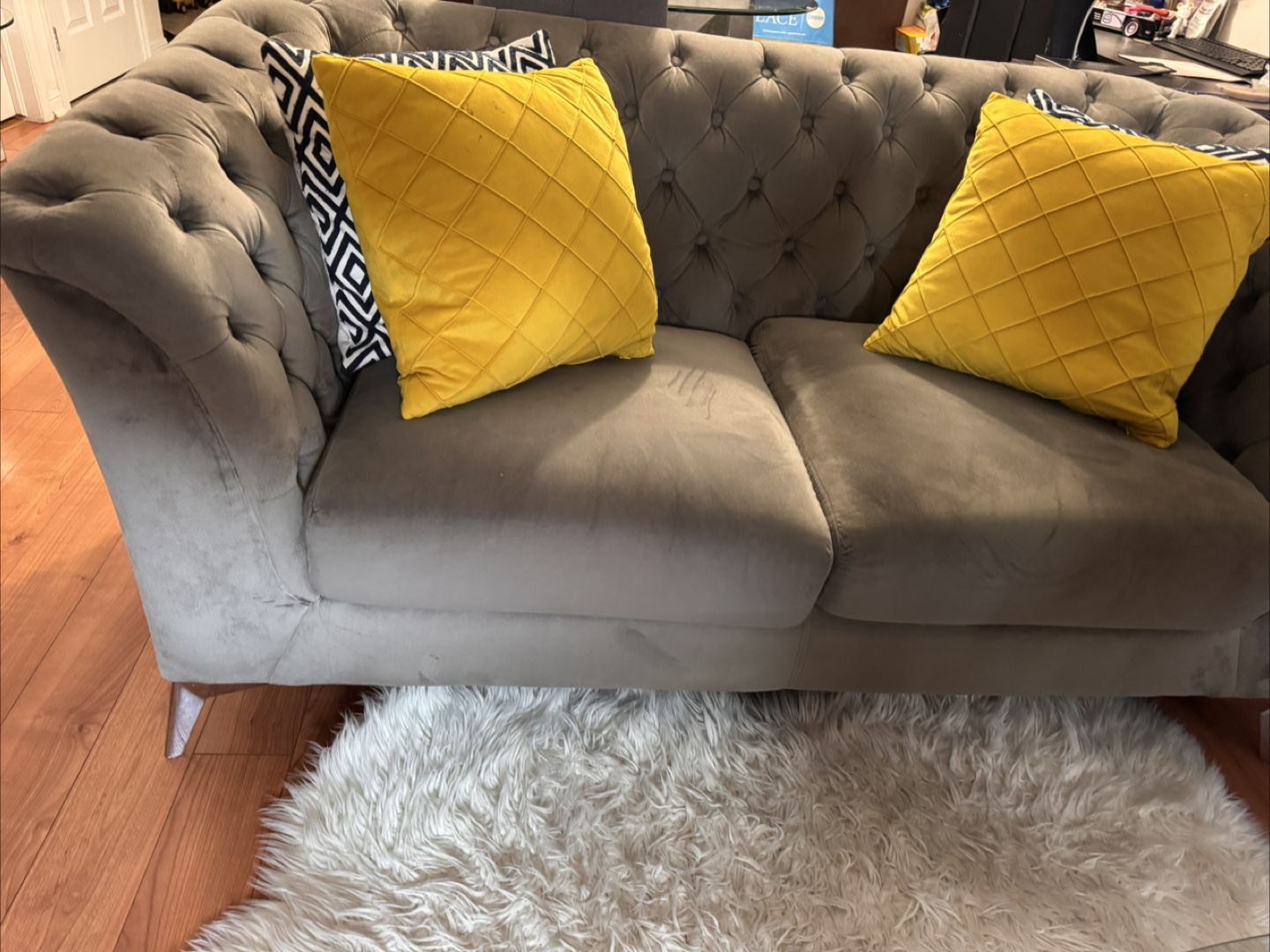 Grey Tufted Chesterfield Sofa - photo 3