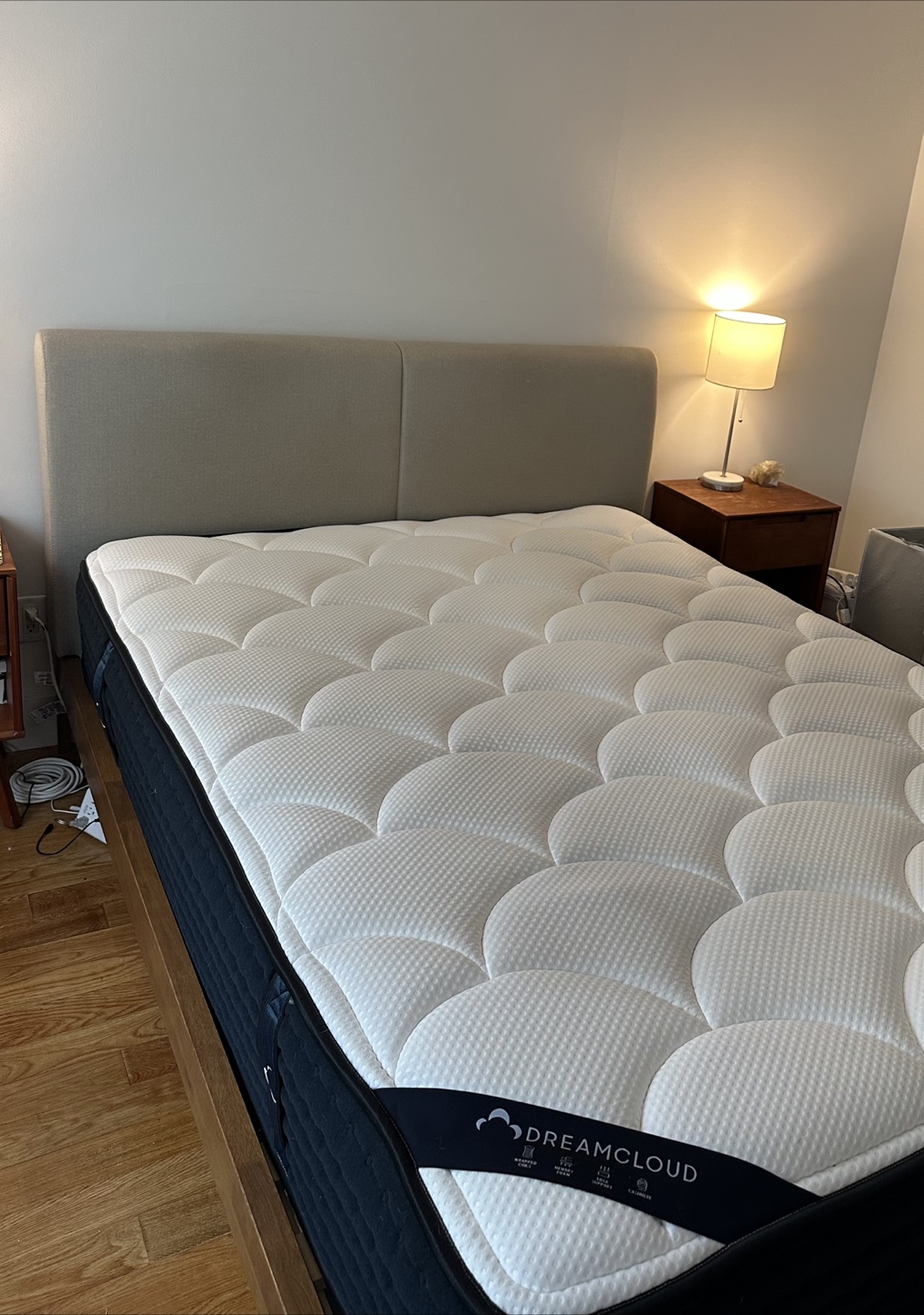 Queen size bed frame + hybrid DreamCloud Mattress