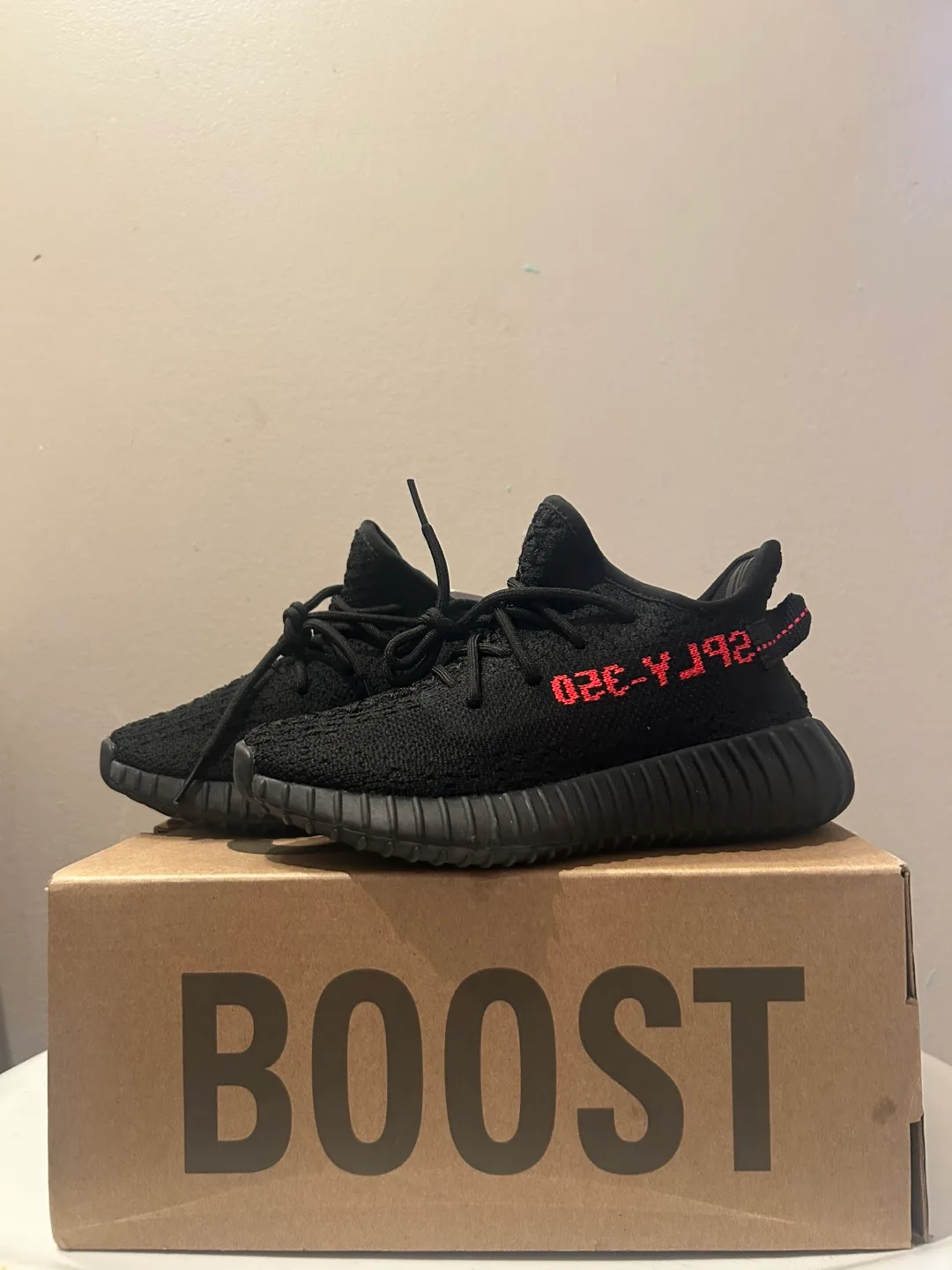 Adidas Yeezy Boost 350 V2 Black thumbnail