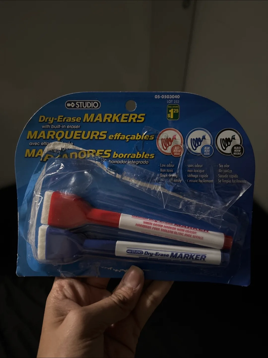 Magnetic Markers with Erasers thumbnail