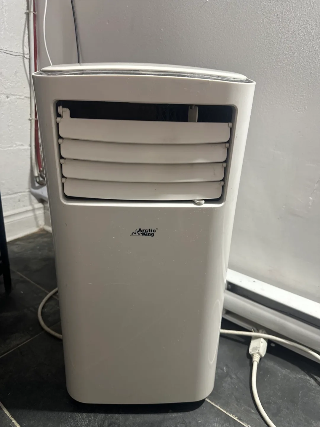 Arctic King Portable Air Conditioner thumbnail