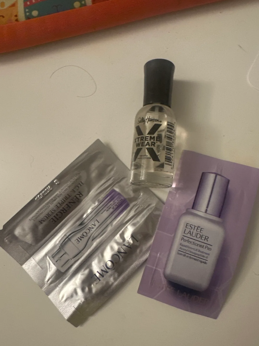 Nail colour thumbnail