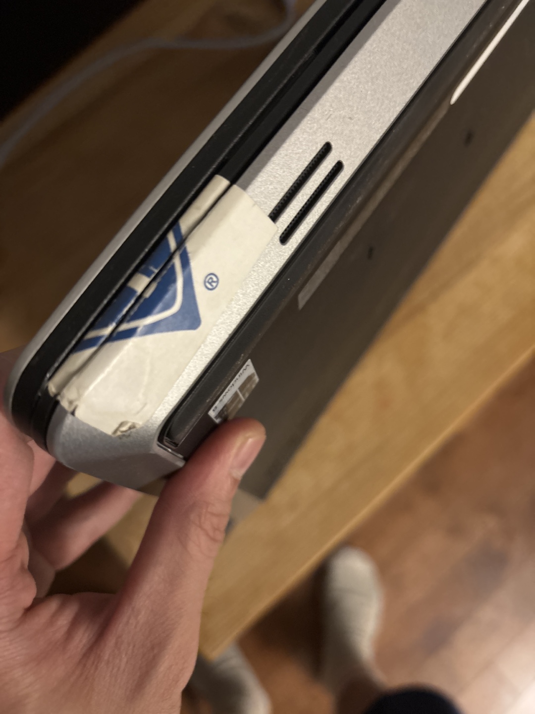 Dell Laptop - Intel i7, 8GB RAM, 931GB Storage - photo 5