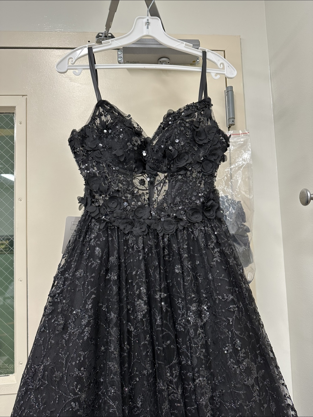 Black Floral Lace Formal Gown with pockets - photo 2