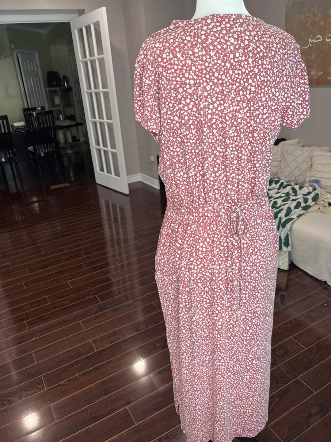 Denver Hayes Floral Dress - Size S image indicator(2)