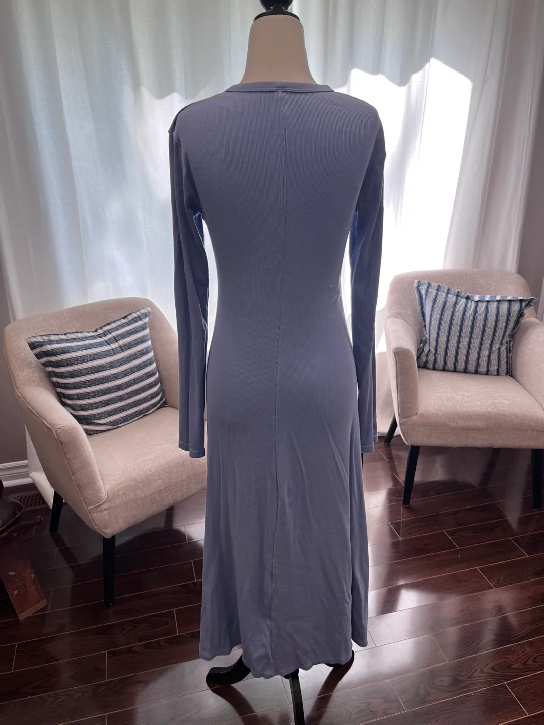 Uniqlo XS/TP Blue Ribbed Long Sleeve Dress image indicator(2)