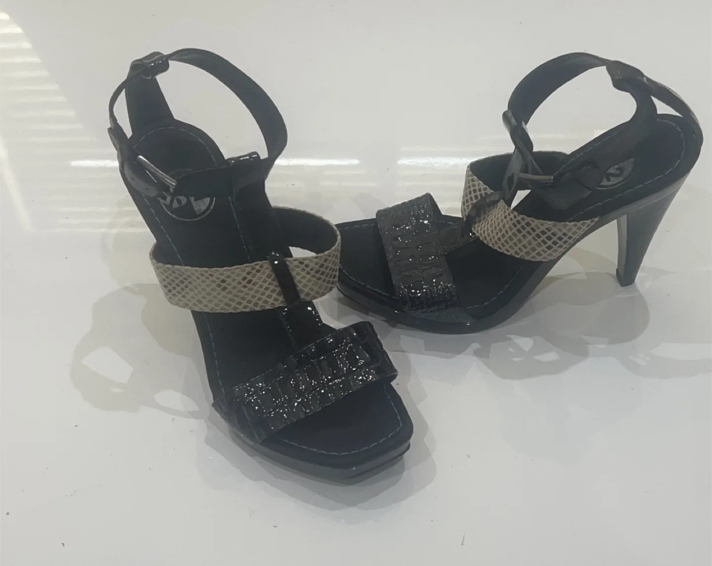 Browns B|2 Navy and Snakeskin Heels Size 8 thumbnail