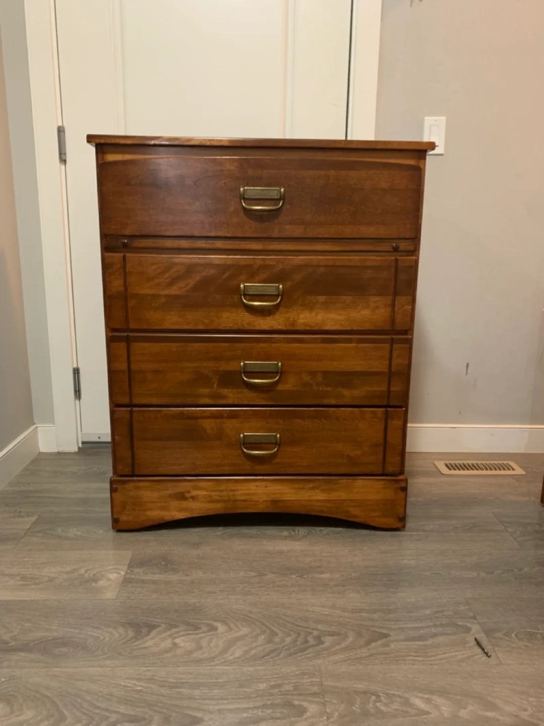 Wooden 4-Drawer Dresser thumbnail