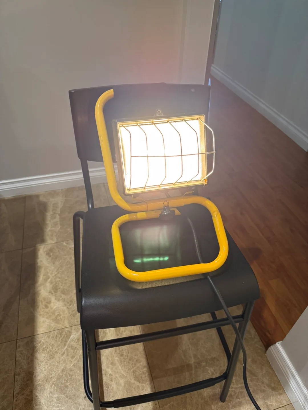 Construction work light thumbnail
