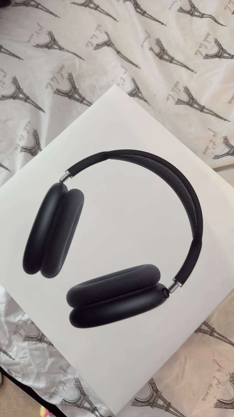 New Apple AirPods Max - MidNight thumbnail