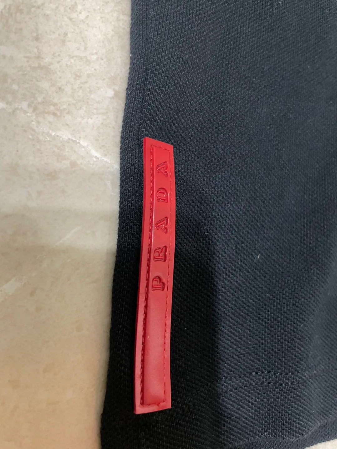 Prada Black T-Shirt - Size M image indicator(3)