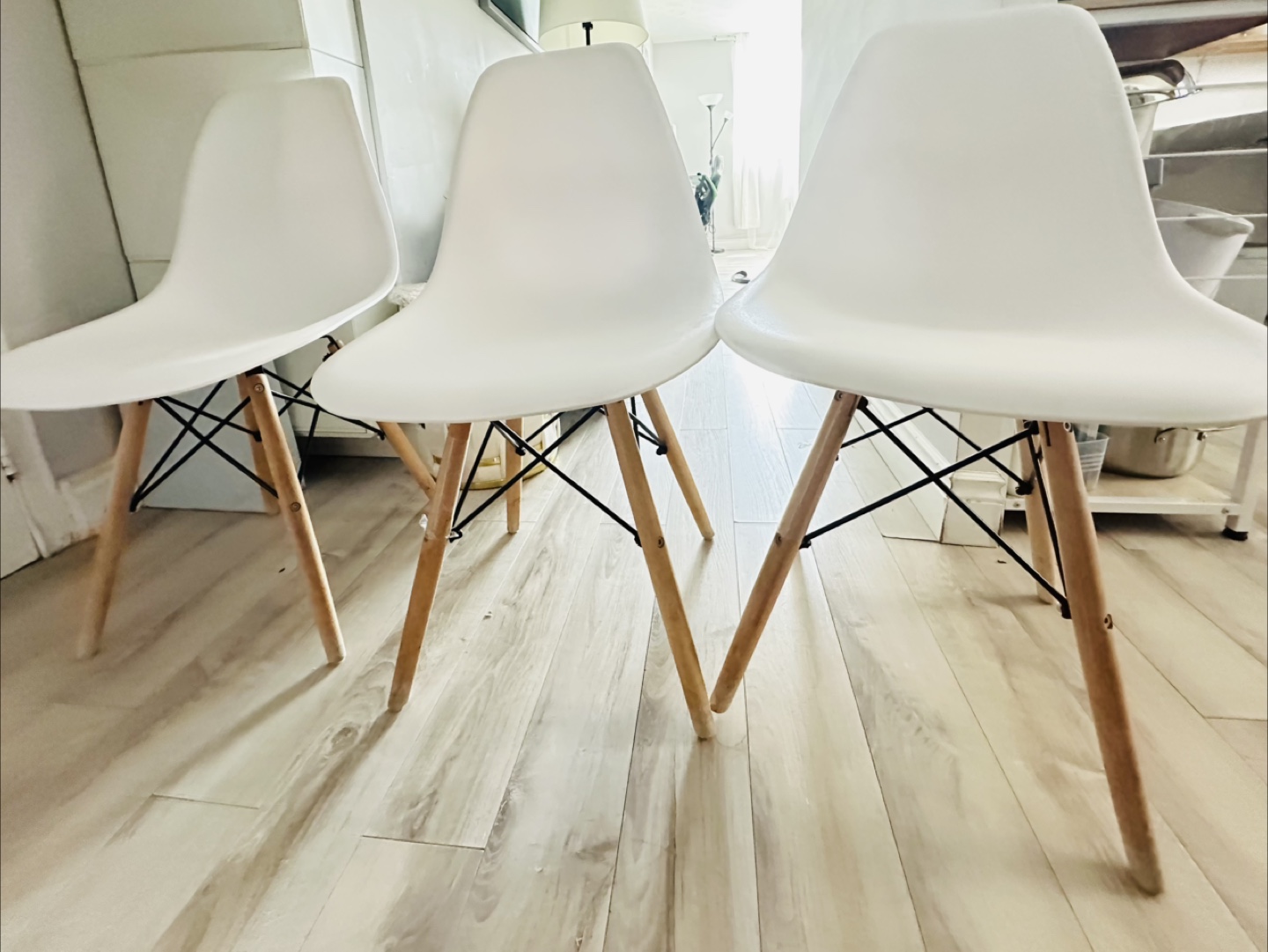 1 Set White Dining Chairs - 3 pieces - photo 2