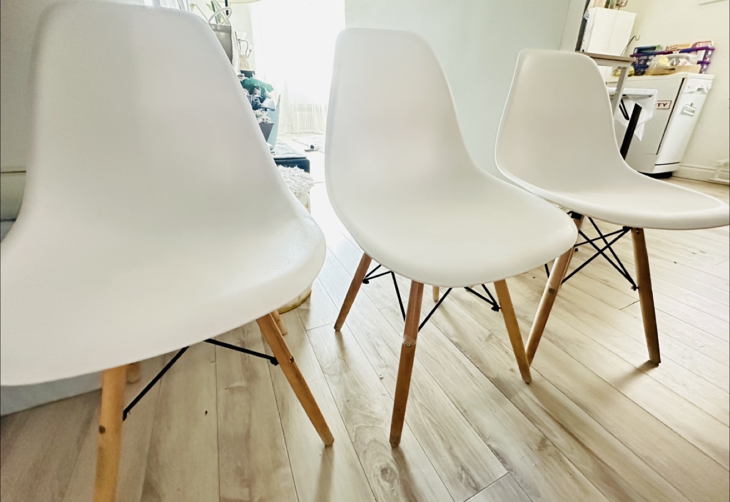 1 Set White Dining Chairs - 3 pieces - photo 3