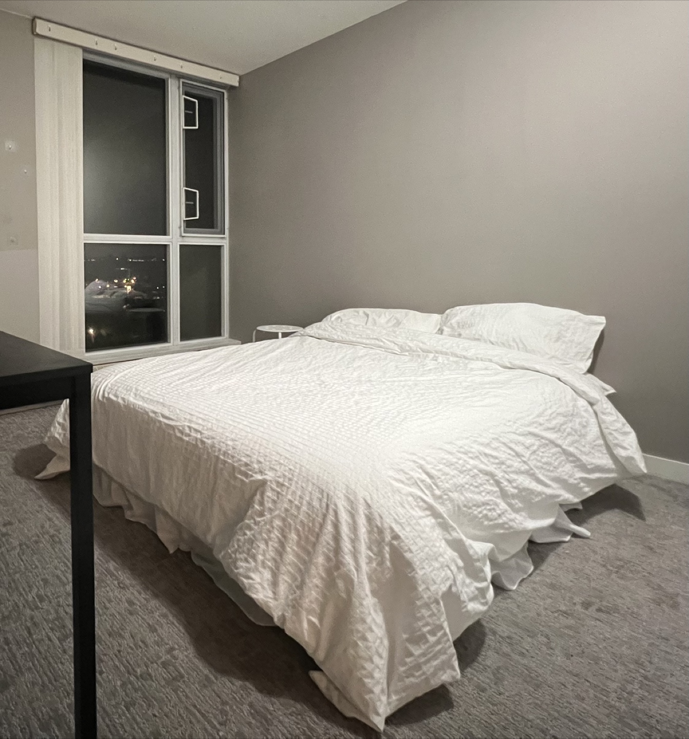 ✅ For Sale: Queen Size Bed – Mattress + Box Spring Set – $150