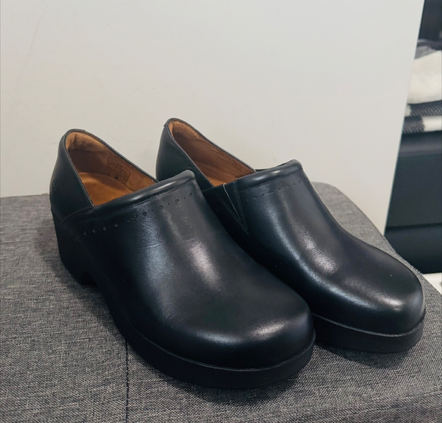 Shoes for Crews Juno Clogs - Size 8