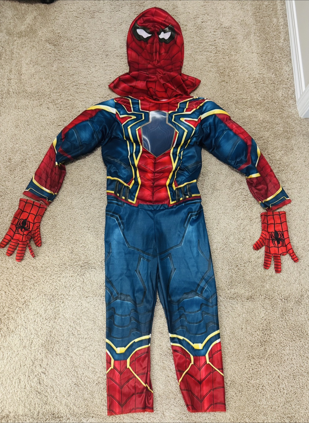 Spider-Man Costume GUC for 4-5 years old