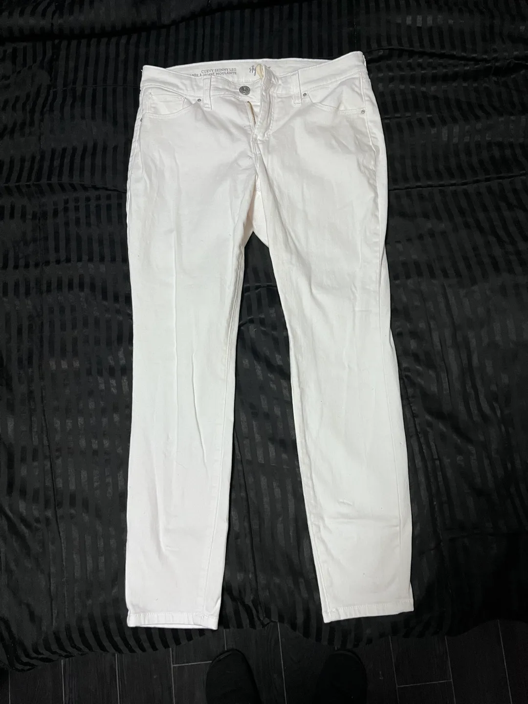 Style & Co White Curvy Skinny Jeans - Size 10P thumbnail