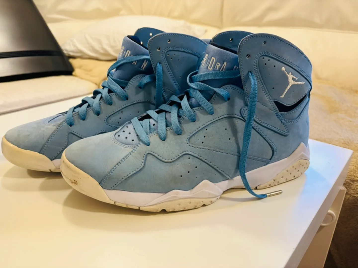 Air Jordan 7 Retro University Blue thumbnail