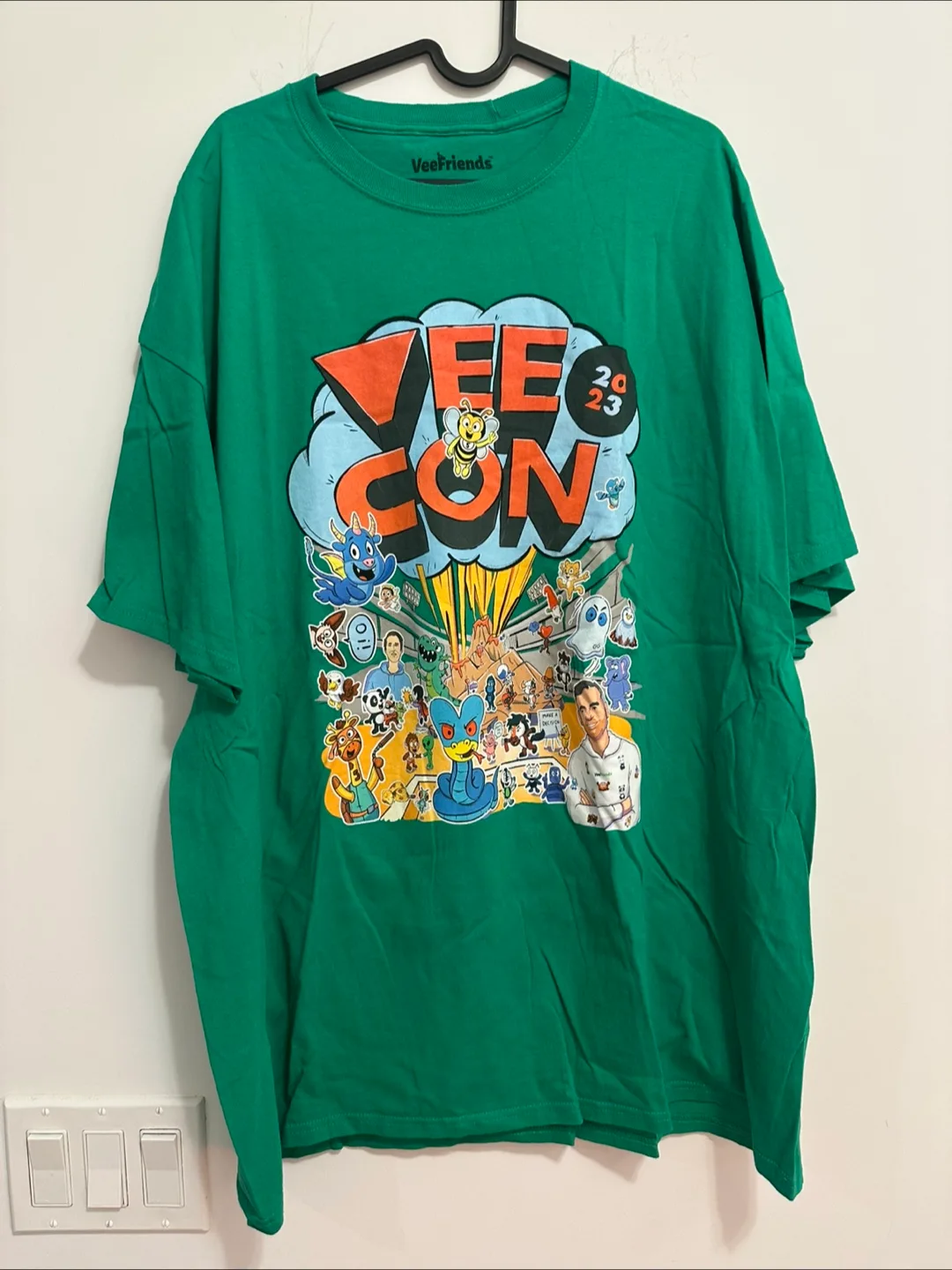 VeeFriends VeeCon 2023 Green T-Shirt thumbnail