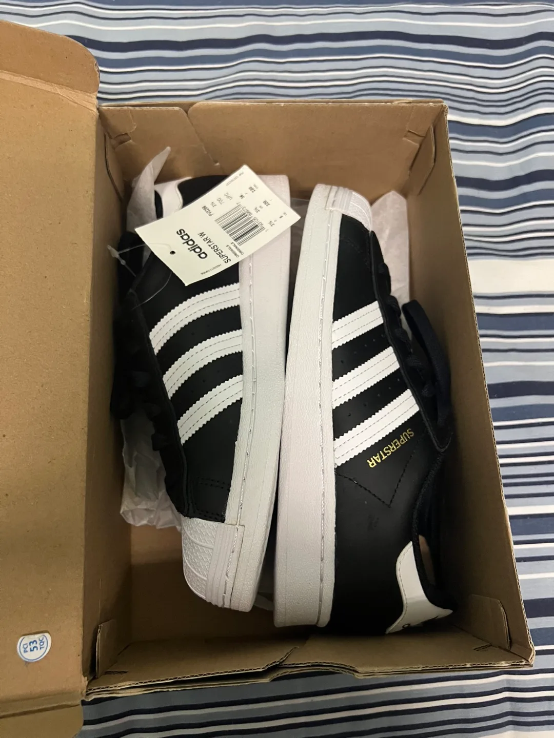 Adidas Superstar W Black/White - Women's US 5 - New! thumbnail