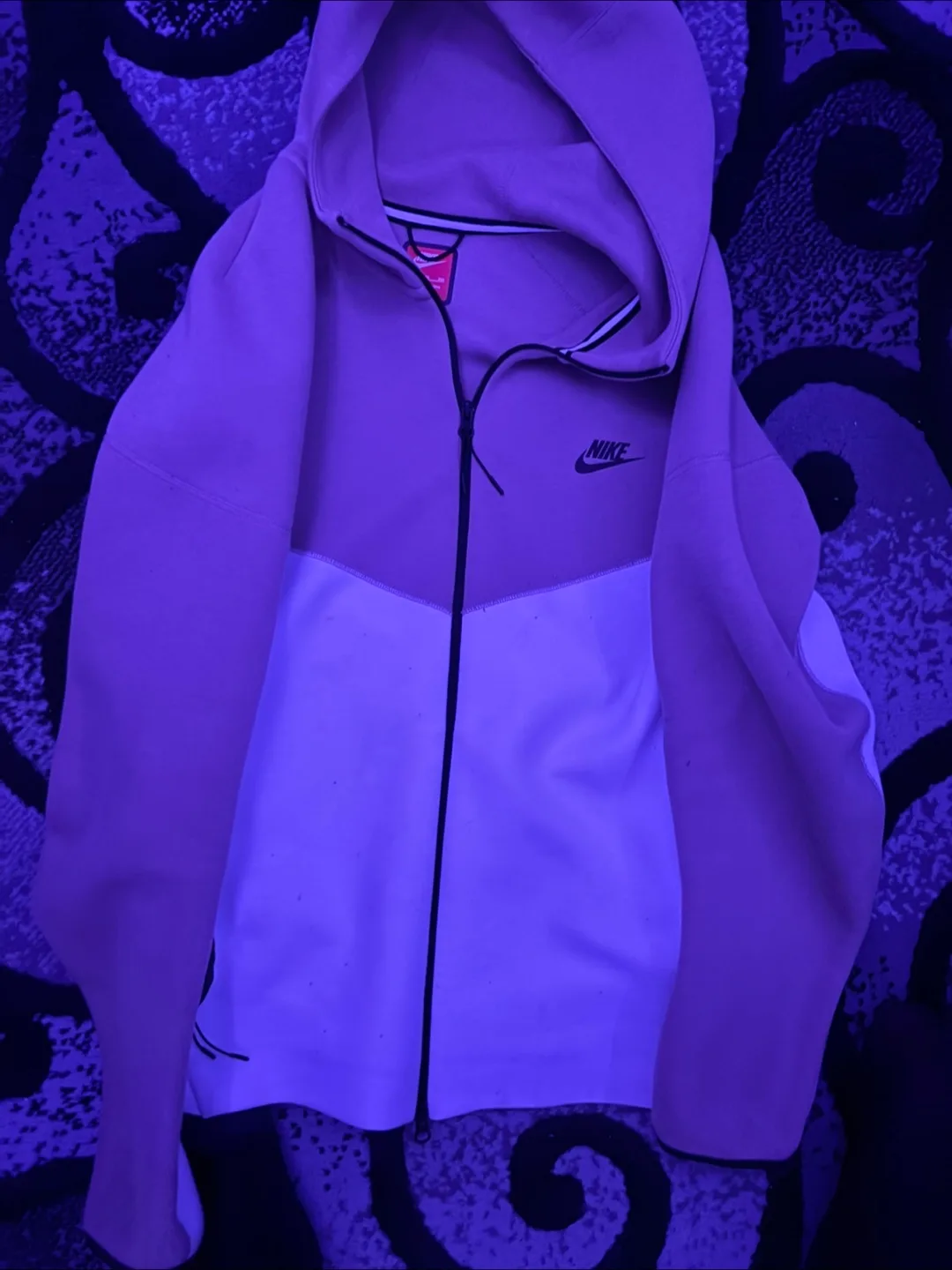 ‼️BRAND NEW‼️Nike Tech Fleece Full Zip Hoodie image indicator(2)