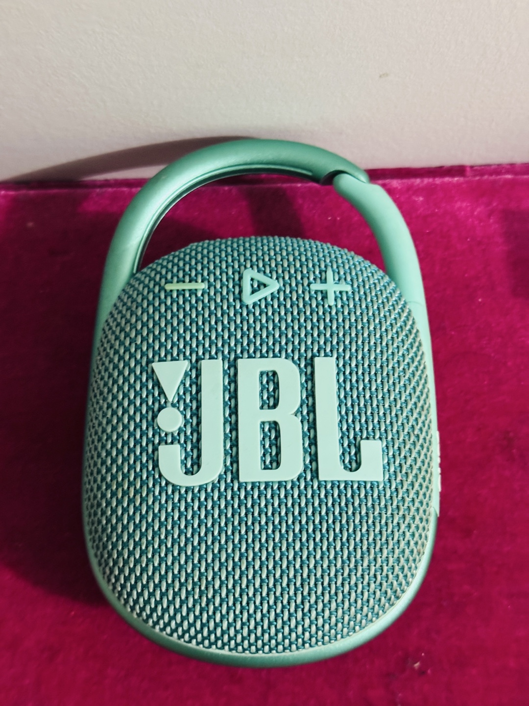 JBL Clip 4 Portable Bluetooth Speaker - Mint