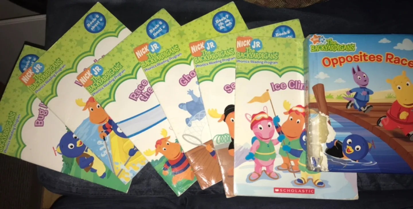 Nick Jr. The Backyardigans Phonics Reading Program Books thumbnail