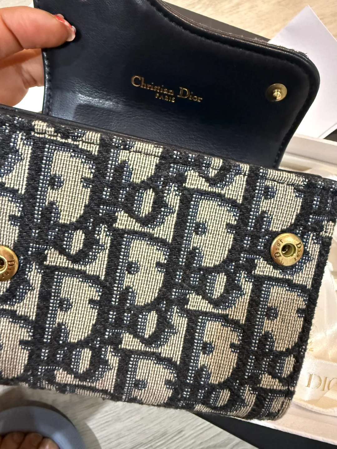 Christian Dior Oblique Wallet image indicator(4)