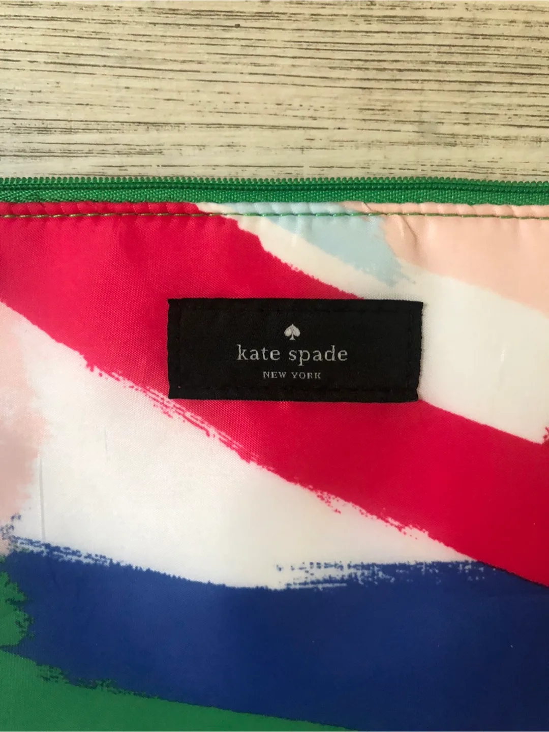 Kate Spade New York Pouch image indicator(2)