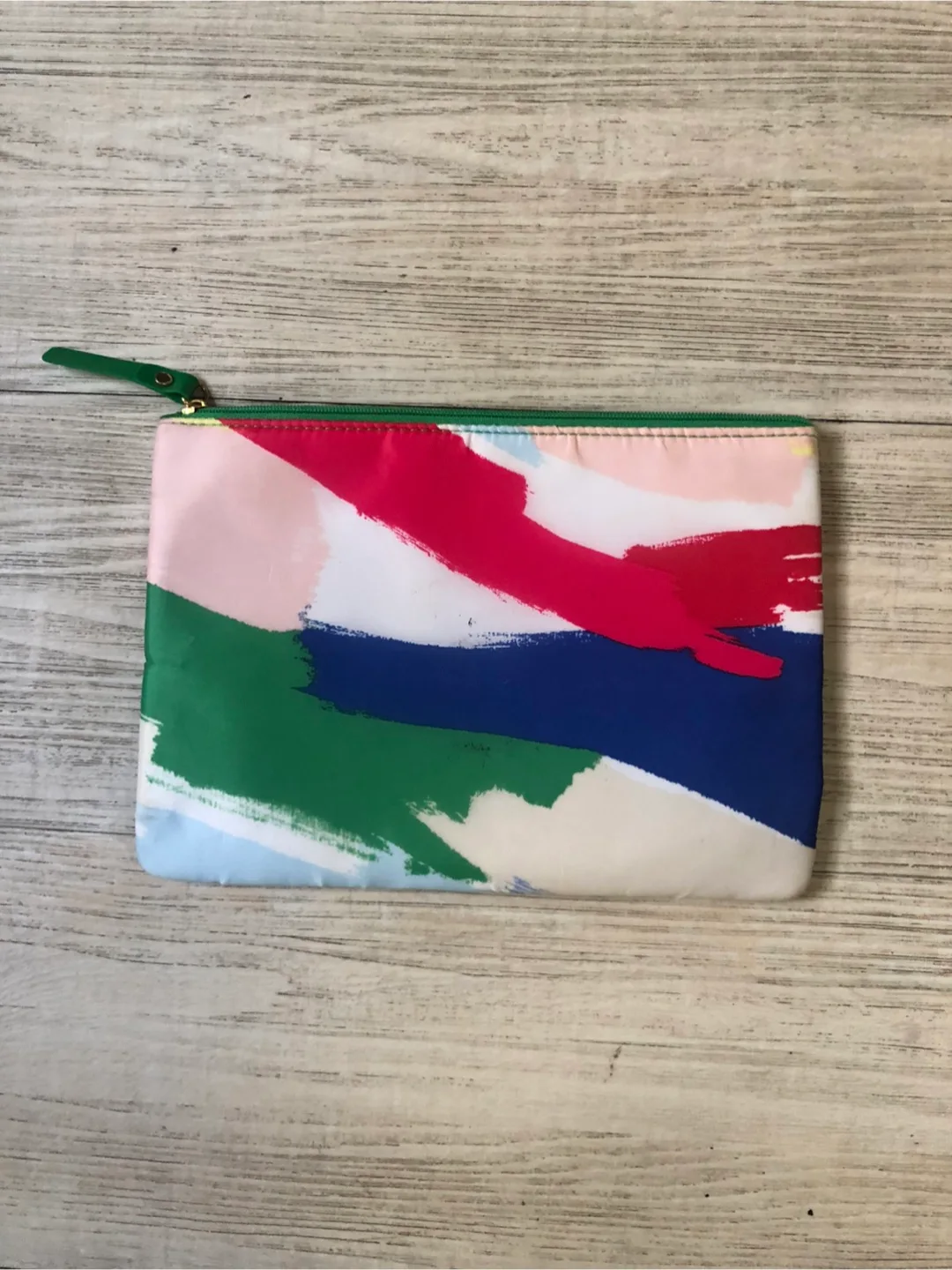 Kate Spade New York Pouch image indicator(3)