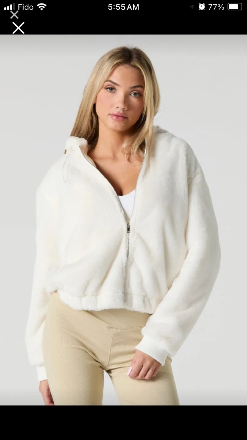 Cozy Fleece Zip-Up Hoodie ***never worn 🌺 thumbnail