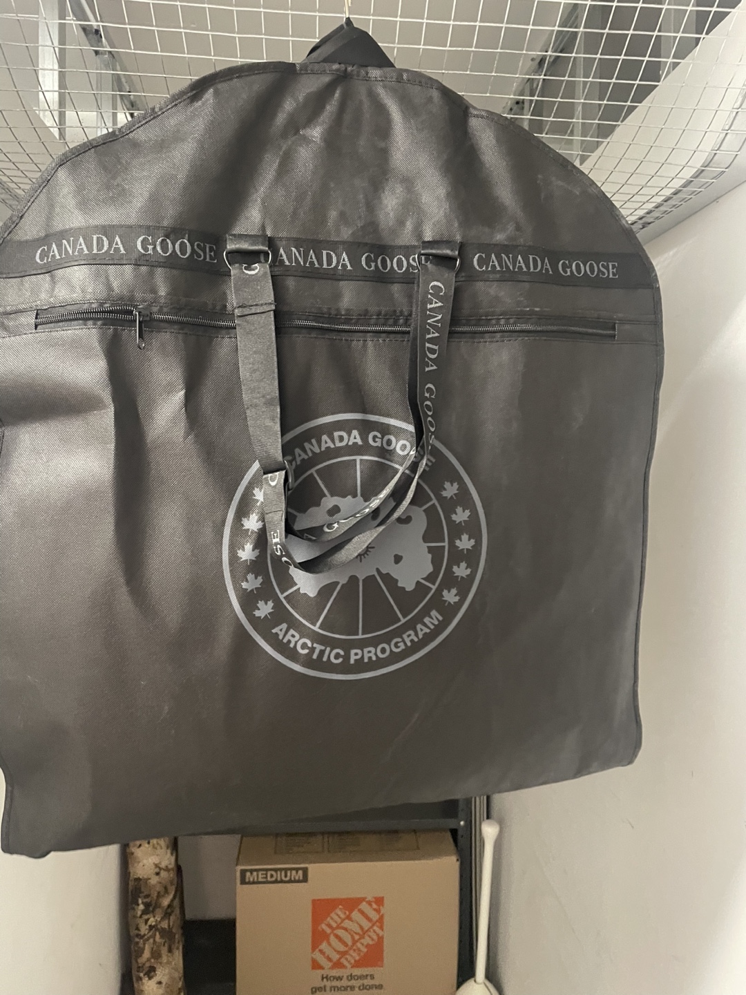 Canada Goose Vest - Military Green, Size M