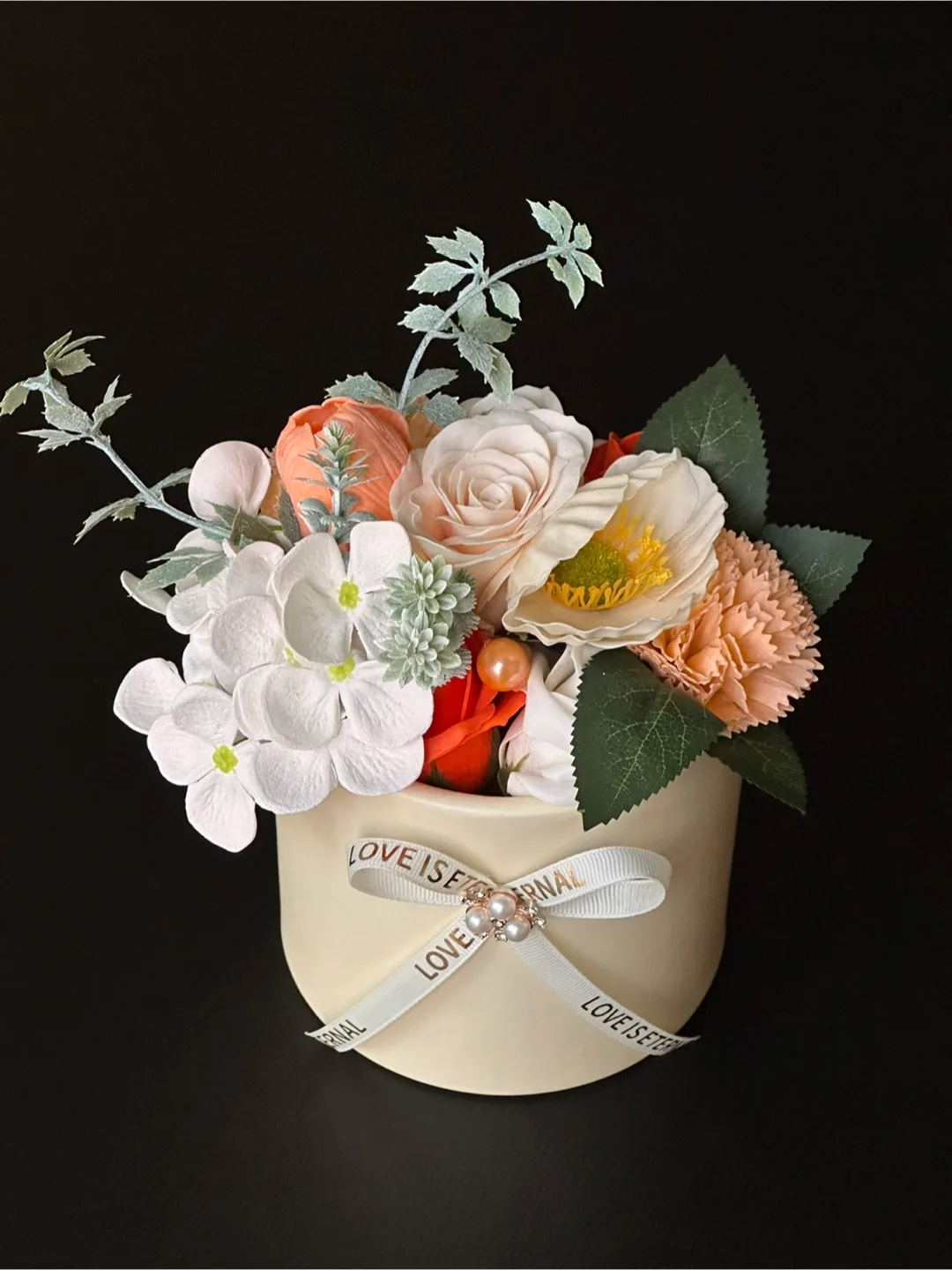Soap Flower Arrangement thumbnail