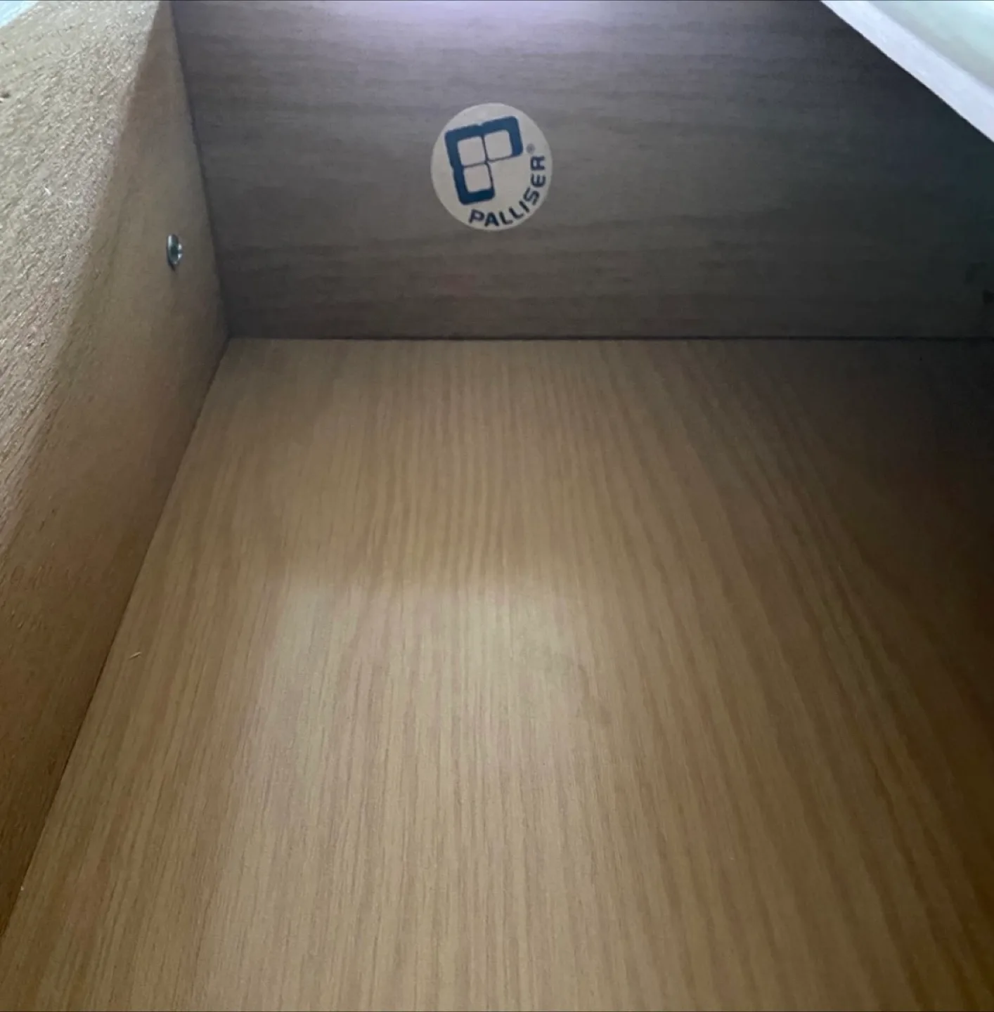 ✨Stunning Restored Solid Wood Dresser and matching End Table✨ image indicator(8)