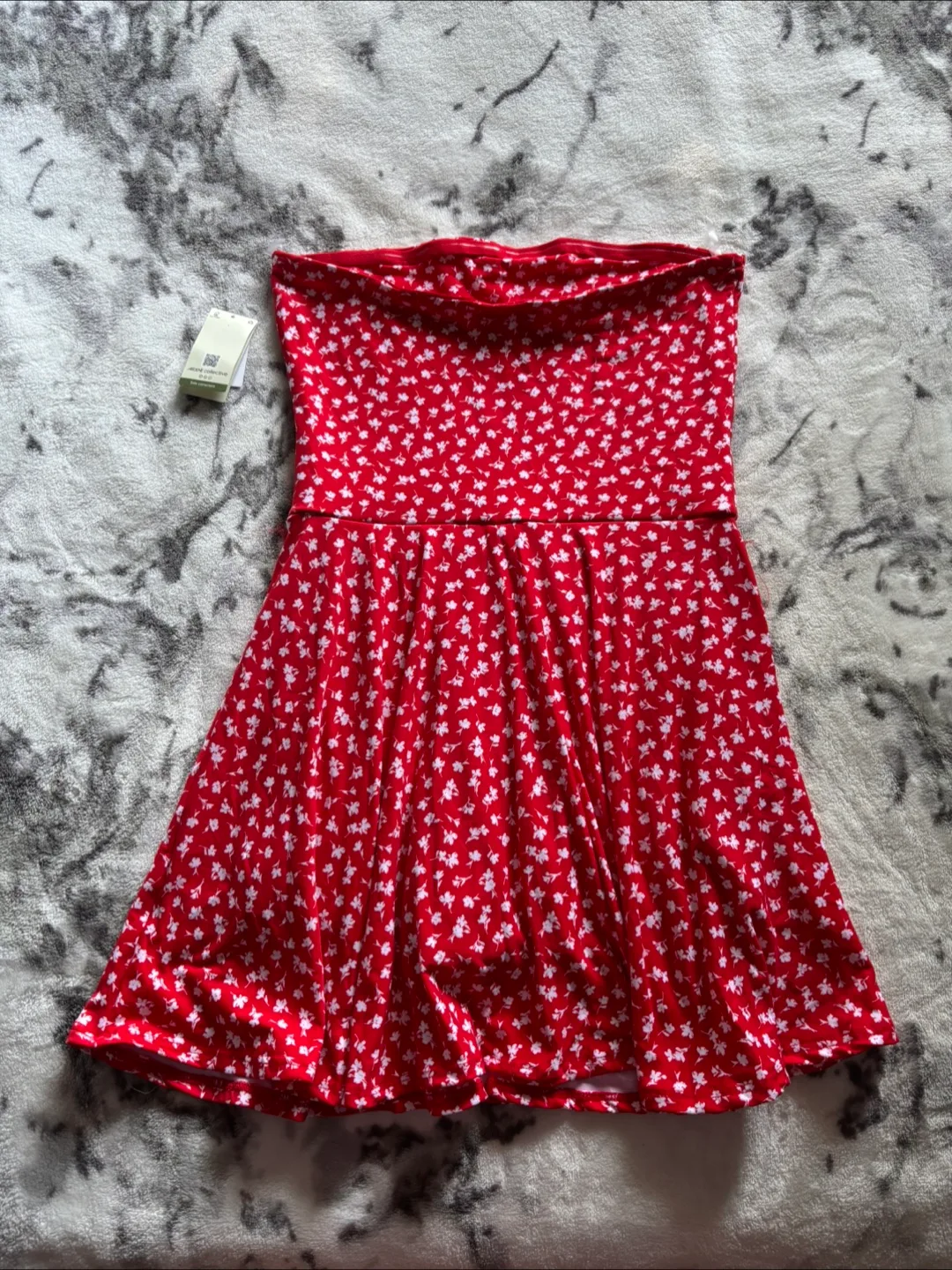 Red Floral Tube Top Dress - Size S/P image indicator(6)
