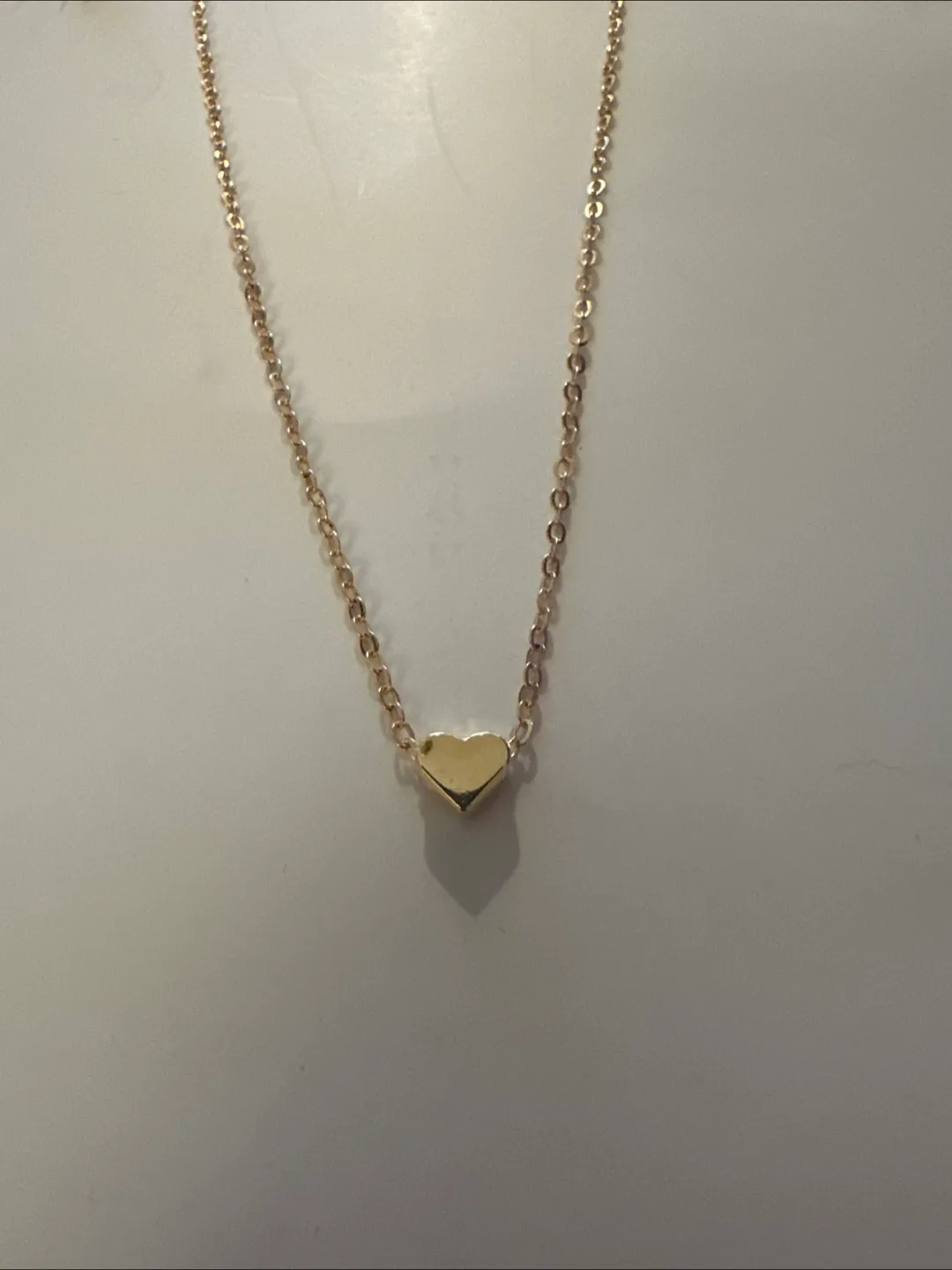 Gold Heart Pendant Necklace thumbnail