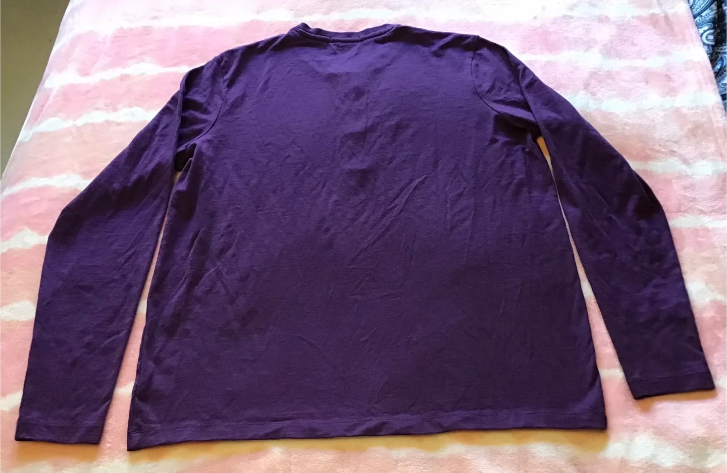 🤩 Ike Behar Purple Henley - Size M image indicator(3)