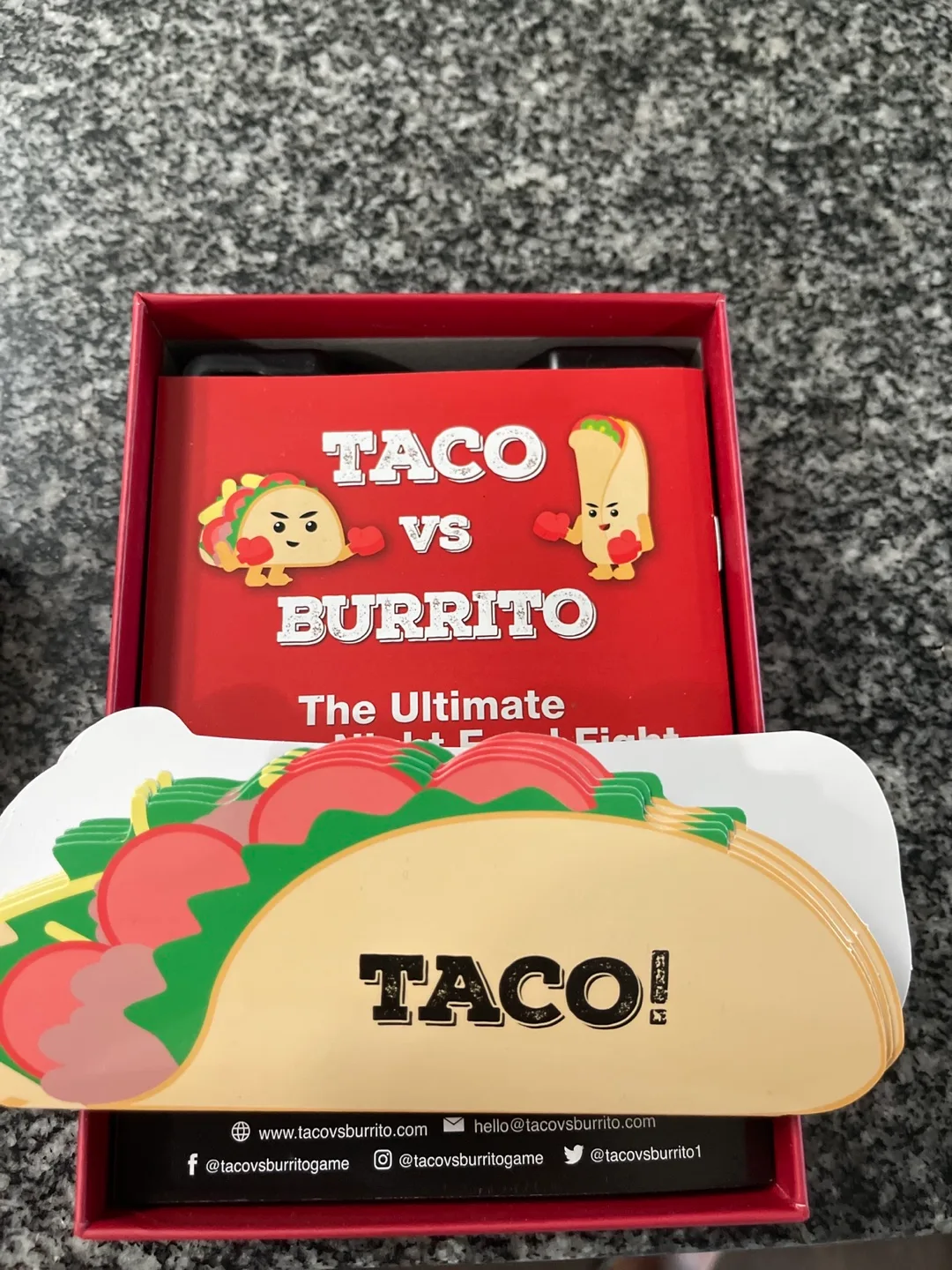 Taco vs Burrito - The Card Game image indicator(4)