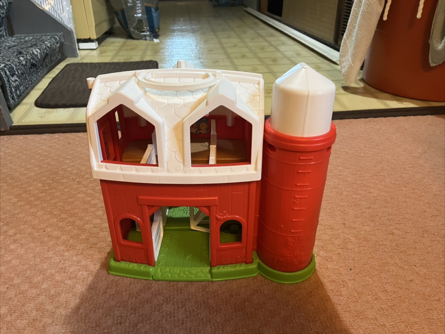Fisher-Price Little People Farm Playset - photo 3