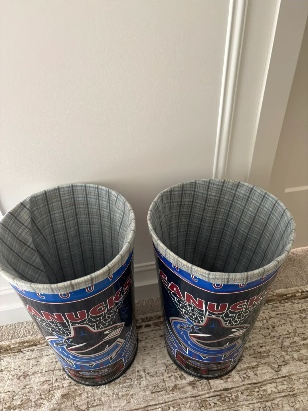 Vancouver Canucks Memorabilia Lot image indicator(9)