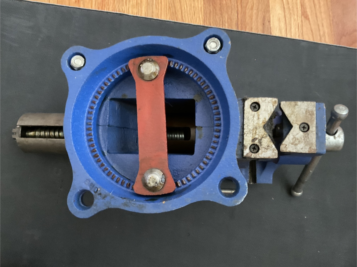 Interstate Bench Vise - Blue - photo 4