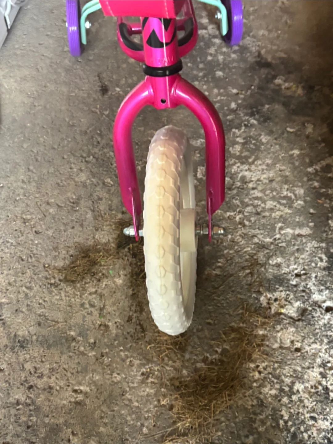 Nakamura Balance Bike - Pink thumbnail