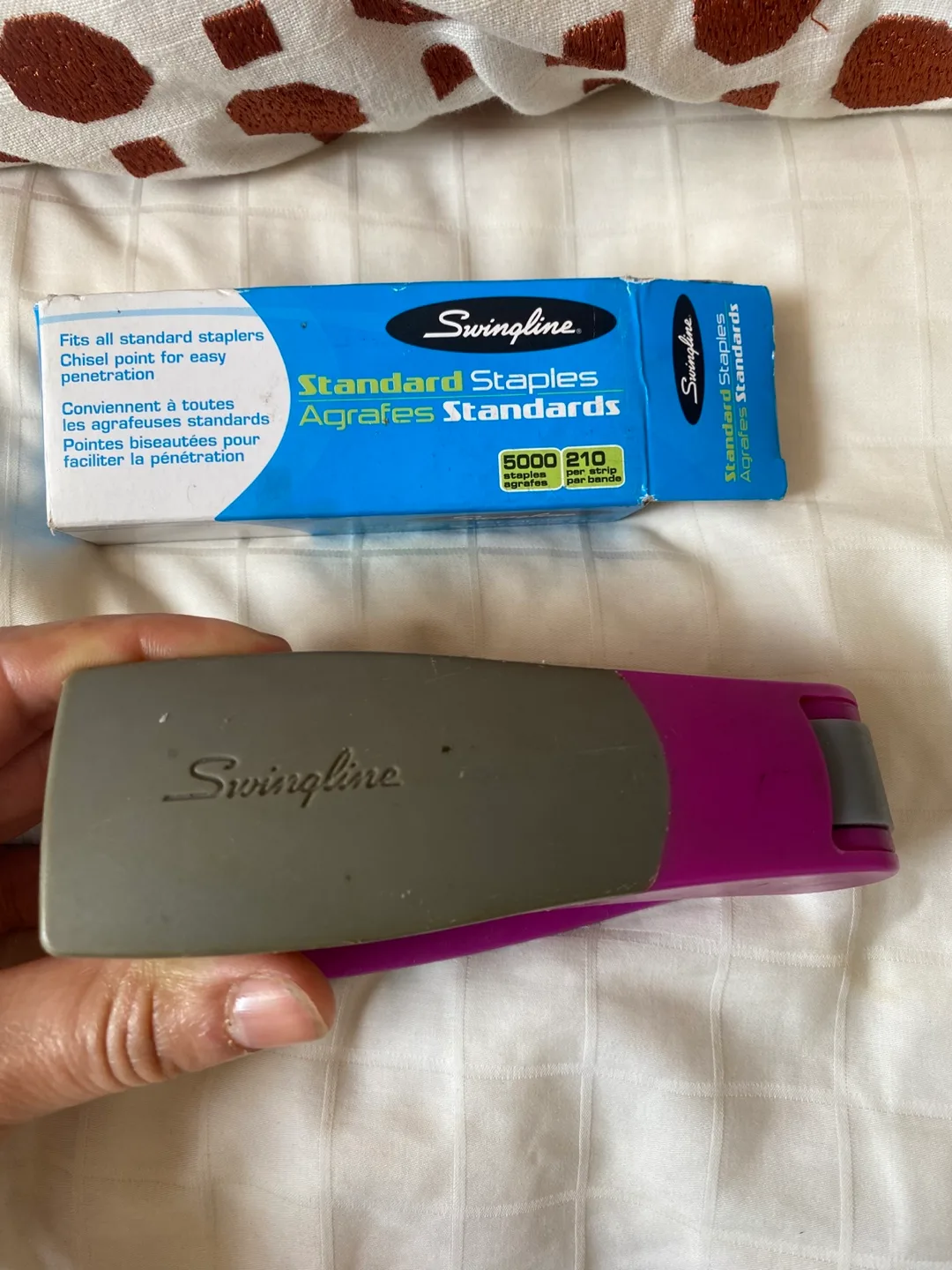 Swingline Standard Staples and Stapler thumbnail